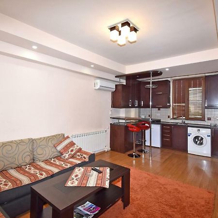 Apartments In Center Of Yerevan,Koghbatsi 1A Street Eksteriør bilde