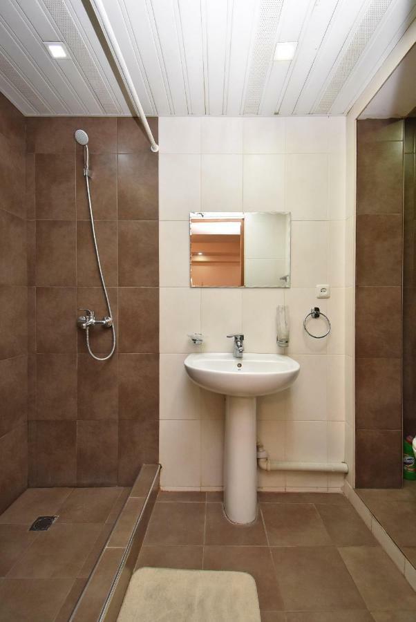 Apartments In Center Of Yerevan,Koghbatsi 1A Street Eksteriør bilde